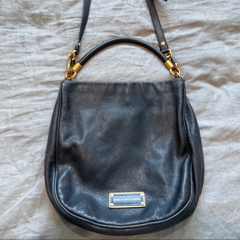 Marc by Marc Jacobs Black Leather Hobo Shoulder Bag with Gold Hardware - Picture 3 of 8